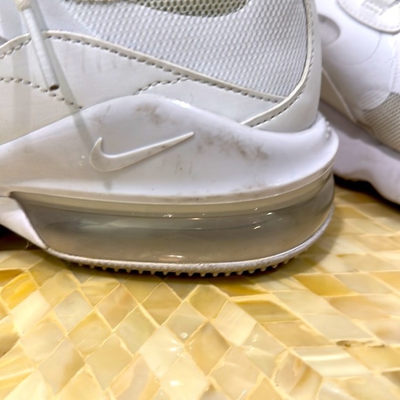 Nike Air Max Infinity 2 'Triple White' size 11.5 - Picture 13 of 14
